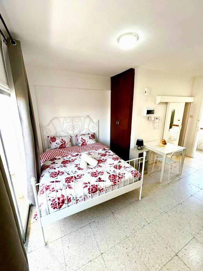 Central Comfort Studio Larnaca Dış mekan fotoğraf